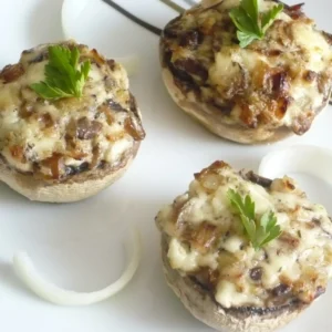 Pieczarki faszerowane